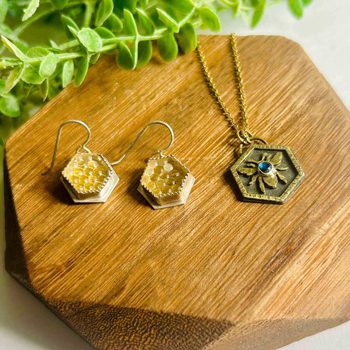 Jeni Elizabeth Jewelry